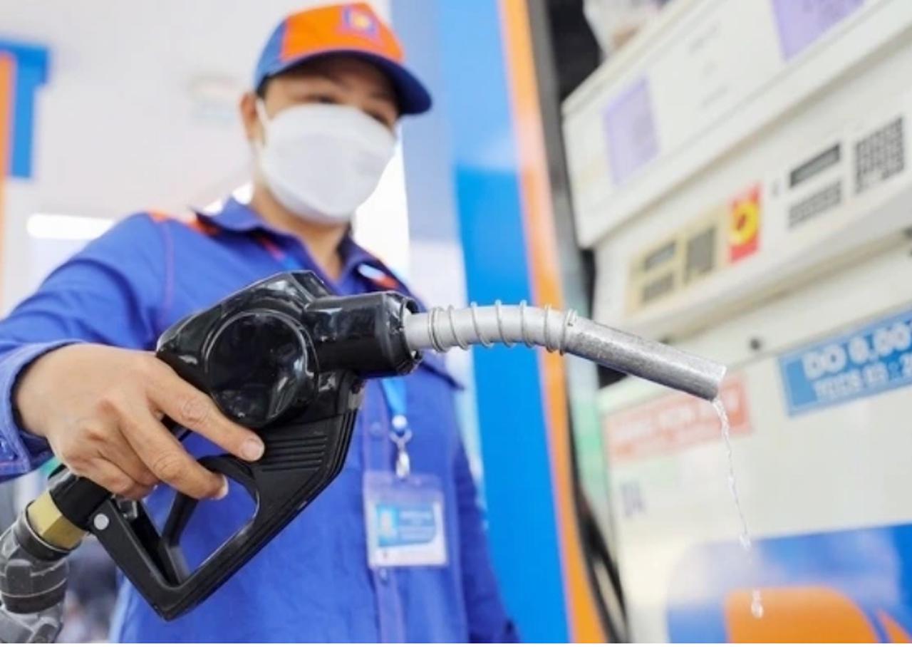 Hà Nội: Nguồn cung xăng dầu, khí đốt ổn định