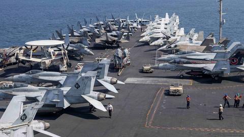 Tổng thống Mỹ kêu gọi các nước cử tàu chiến đến eo biển Hormuz