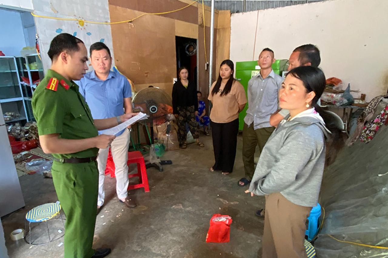 Khởi tố bị can sản xuất, buôn bán “thuốc Nam” chưa được cấp phép