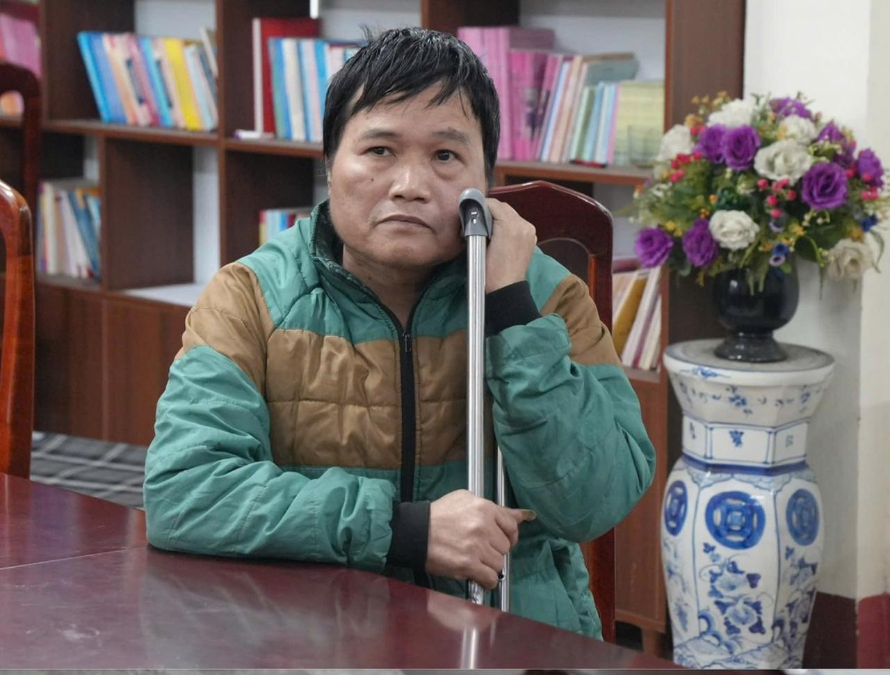 Khởi tố đối tượng mua bán 2 bánh heroin