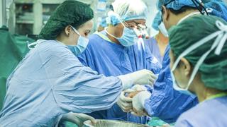 Lần đầu tiên thực hiện thành công ca ghép tạng domino