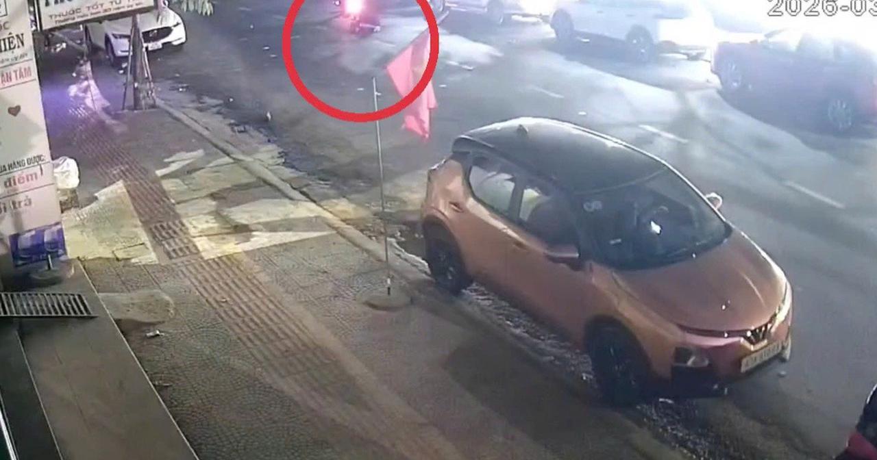 Truy tìm xe máy chở 3 tông tử vong người đi bộ ở Đà Nẵng