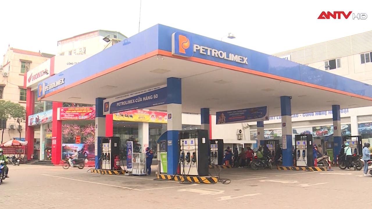 Giá xăng dầu chỉ được điều chỉnh ngay nếu tăng trên 15%