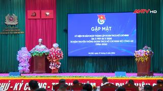  Trao kỷ niệm chương vì thế hệ trẻ