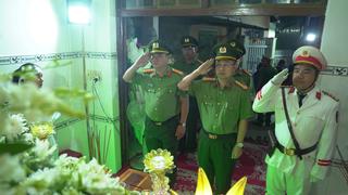 Anh ngã xuống vì bình yên dòng sông quê hương