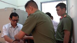 Lập khống hợp đồng, nguyên Giám đốc Trung tâm giáo dục bị khởi tố