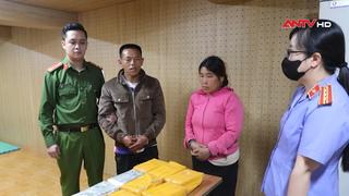 Triệt phá đường dây vận chuyển 60.000 viên hồng phiến qua biên giới