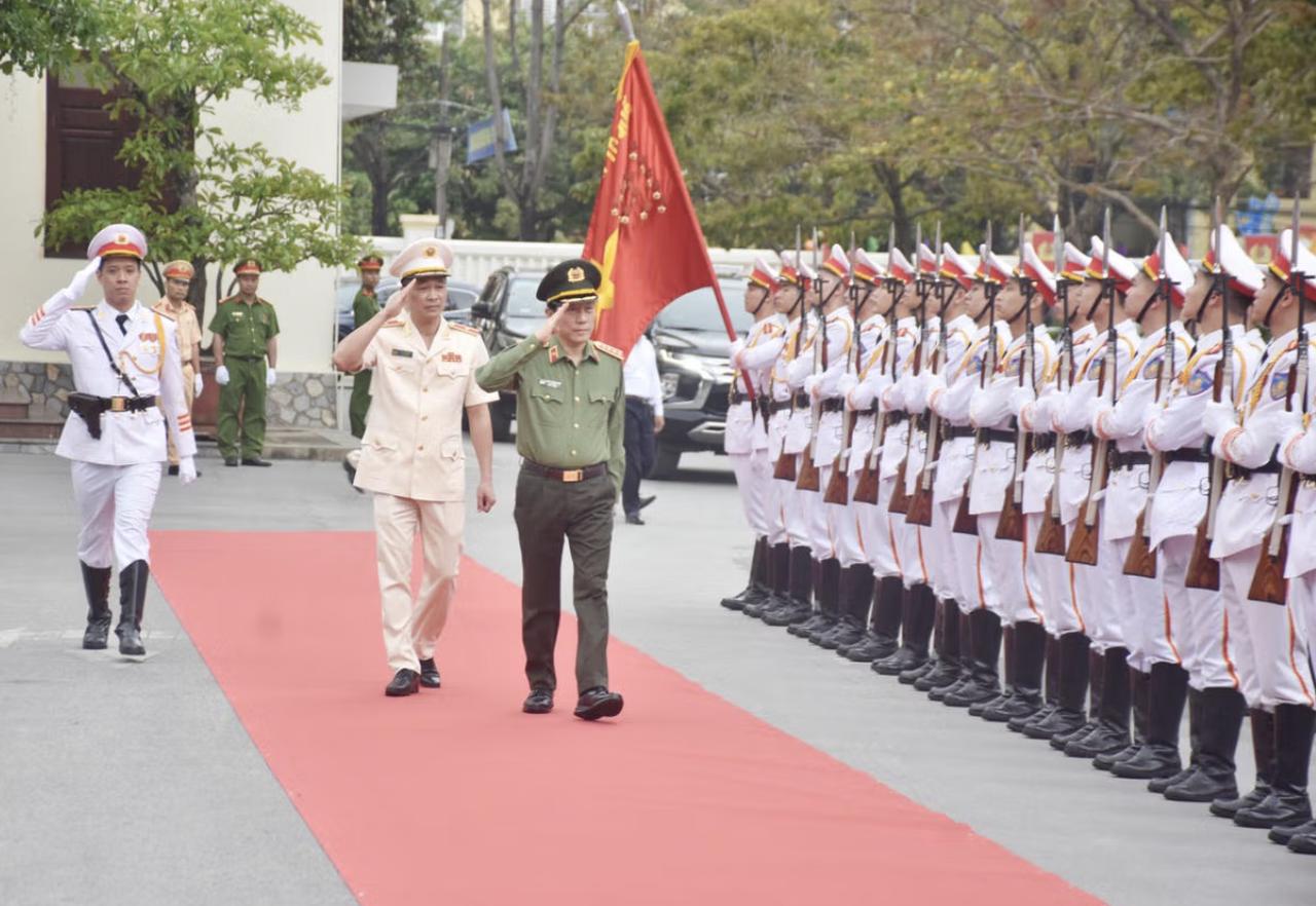 Bộ trưởng Lương Tam Quang làm việc với Công an tỉnh Thanh Hóa