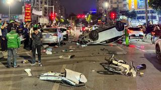 Tạm giữ hình sự tài xế Lexus tông liên hoàn ở Hà Nội