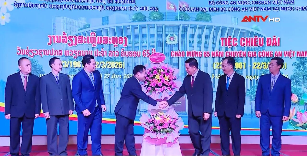 65 năm Công an Việt Nam - Lào đồng hành và phát triển