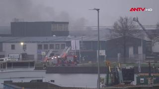 Hỏa hoạn tại nhà máy xử lý chất thải ở Hà Lan