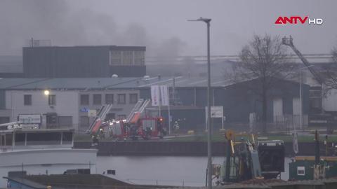 Hỏa hoạn tại nhà máy xử lý chất thải ở Hà Lan