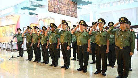 Văn phòng Bộ Công an sinh hoạt về nguồn tại Tân Trào