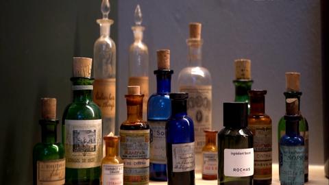 Lưu giữ dấu ấn cá nhân bằng chữ ký mùi hương