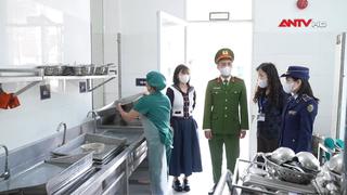 Siết chặt quản lý an toàn thực phẩm, bảo vệ sức khỏe nhân dân