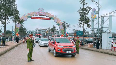 Công an Phú Thọ bảo đảm an ninh trật tự Lễ hội Tây Thiên