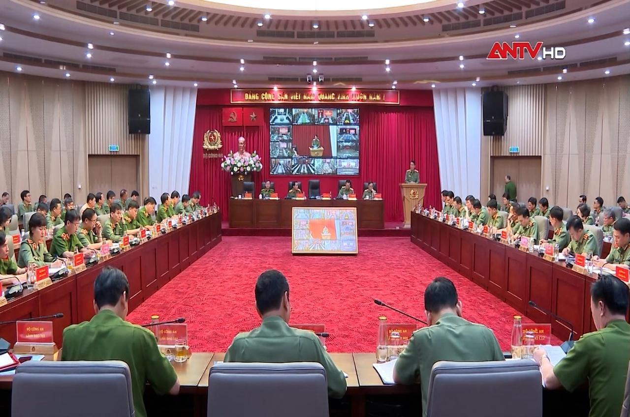 Nỗ lực hoàn thành xuất sắc mọi nhiệm vụ được giao