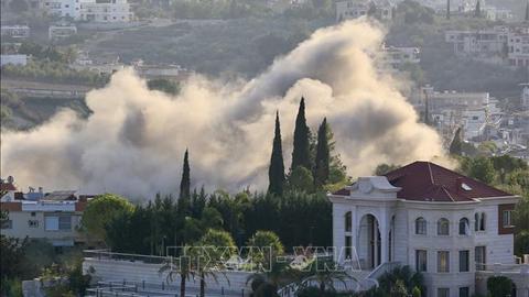 Israel tiếp tục không kích nhiều khu vực tại Liban