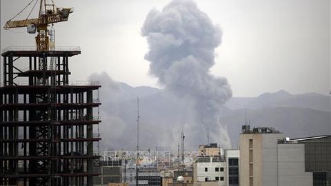 Cửa khẩu thương mại ở biên giới Iran - Iraq bị không kích