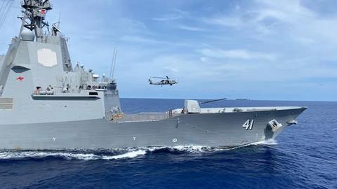 Hồi sinh ký ức trên tàu khu trục HMAS Brisbane