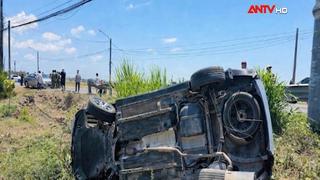 Xác định nguyên nhân vụ ô tô lật xuống ruộng ở TP.HCM