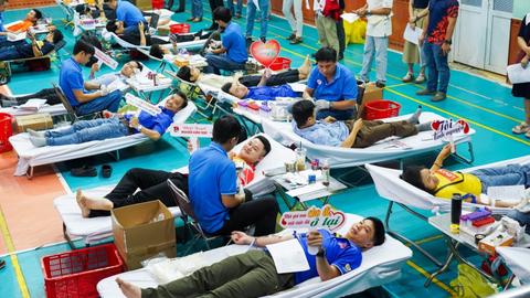 Từ giọt máu hồng tình nguyện đến khát vọng một Việt Nam khỏe mạnh