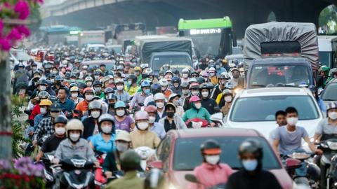 Hà Nội chưa cấm toàn bộ xe máy xăng đi vào vành đai 1 từ 01/7/2026