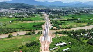 Hàng loạt cầu xây xong không thể sử dụng ở thành phố Đà Nẵng