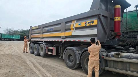 Kiểm soát chặt xe tải trọng lớn