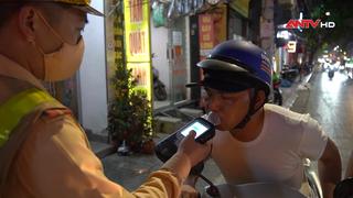Công an thành phố Hà Nội duy trì kiểm tra nồng độ cồn