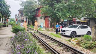 Xóa lối đi tự phát trên tuyến đường sắt Yên – Lào