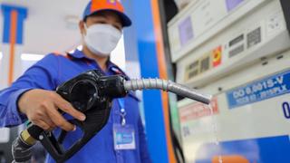 Giảm thuế với xăng dầu về 0% đến hết tháng 6/2026