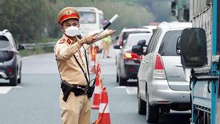 Hà Nội phân luồng giao thông phục vụ nhu cầu đi lại dịp 30/4 và 1/5