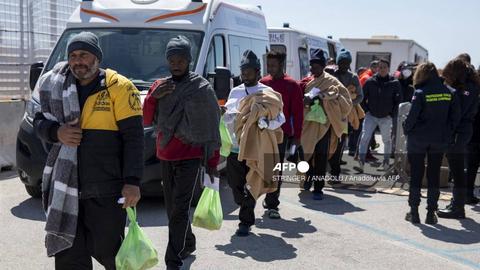 Tây Ban Nha triệt phá đường dây buôn người xuyên Địa Trung Hải