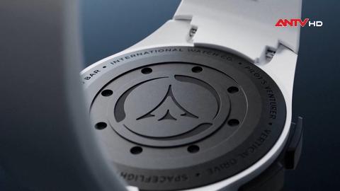 Ra mắt mẫu đồng hồ không gian đầu tiên