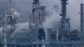 Cháy lớn tại nhà máy lọc dầu ở Australia