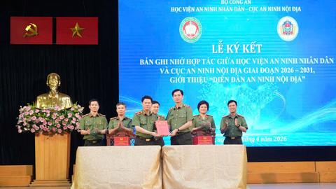 Học viện An ninh nhân dân và Cục An ninh nội địa ký kết hợp tác 