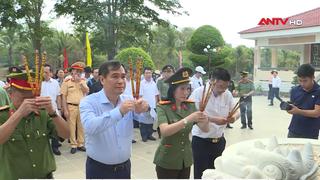 Dâng hương tưởng niệm, tri ân các Anh hùng - Liệt sĩ tại Tây Ninh