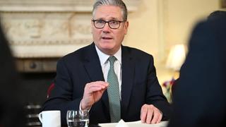 Thủ tướng Anh Keir Starmer đối mặt áp lực từ chức