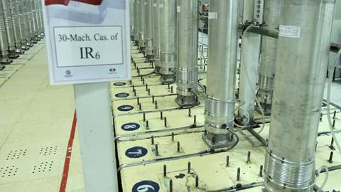 Mỹ - Iran bất đồng về đề xuất chuyển giao uranium làm giàu