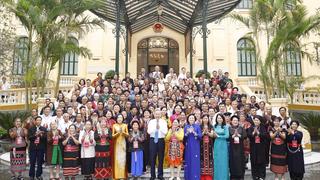 Tổng Bí thư, Chủ tịch nước Tô Lâm tiếp các già làng, trưởng bản, nghệ nhân, người có uy tín tiêu biểu toàn quốc