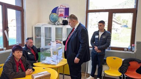 Bulgaria bầu cử Quốc hội trước thời hạn