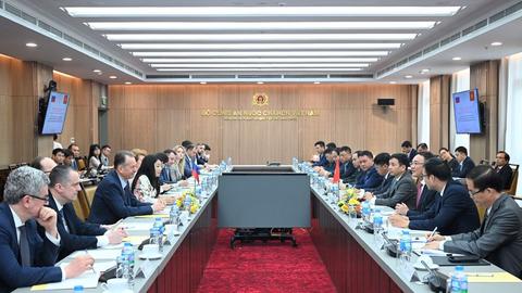 Phiên tham vấn giữa Việt Nam và Liên bang Nga về an ninh thông tin quốc tế