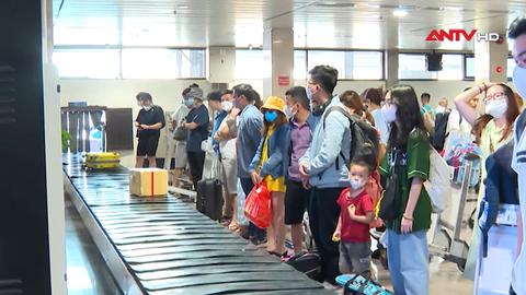 Giá vé máy bay tăng mạnh dịp lễ 30/4