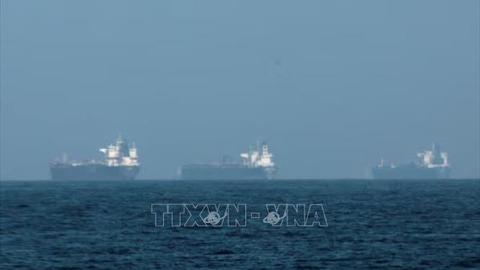 Nguy cơ tê liệt kéo dài trên biển Hormuz do xung đột