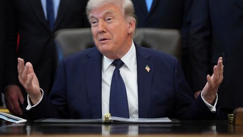 Tổng thống Donald Trump bác khả năng Mỹ tấn công hạt nhân vào Iran 