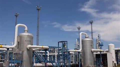 IEA cảnh báo hạn chế nguồn cung LNG kéo dài