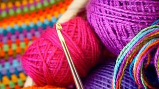 Italia: Nam giới và xu hướng khám phá móc len