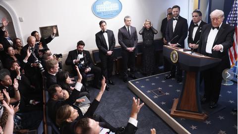 Nghi phạm nổ súng tại tiệc Nhà Trắng bị nghi nhắm vào chính quyền Tổng thống Donald Trump