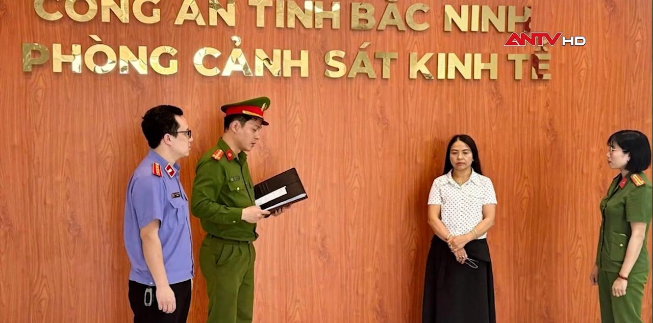 Khởi tố kế toán Trung tâm giáo dục nghề nghiệp lập khống hồ sơ